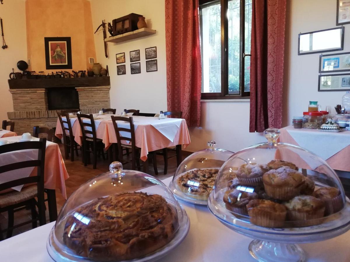 Valle Del Poggio Ночера-Умбра Екстер'єр фото